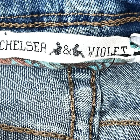 Chelsea & Violet Stretch Blue Denim Shorts Size 30 Fringed Cut off Beads Tassels - Picture 5 of 10